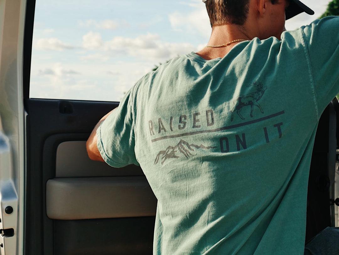 Vintage Outdoors | Pine Green | Unisex Comfort Tee